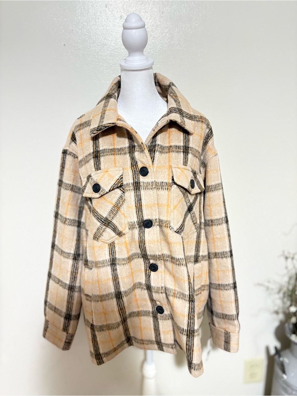 Sebby Beige Plaid Button-Front Shacket - Picture 3 of 5